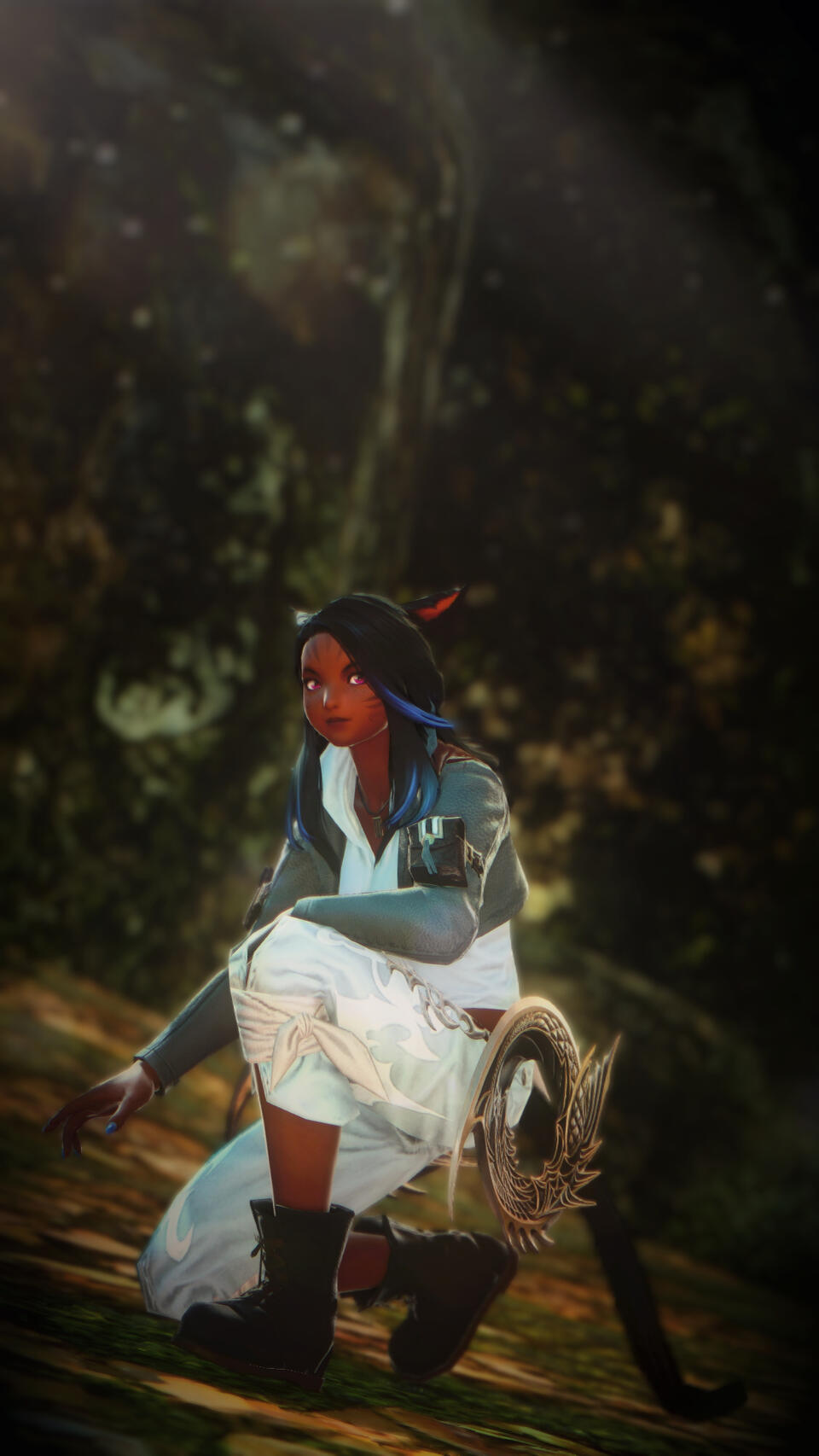 R'amai crouching and stalking unknown prey